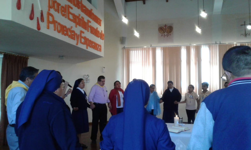 INVOCACIÓN AL ESPIRITU SANTO